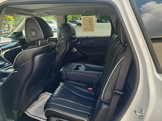 used 2025 Acura MDX car, priced at $62,900