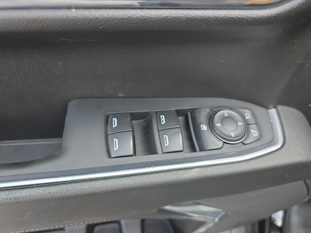 used 2023 Chevrolet Silverado 1500 car, priced at $38,900