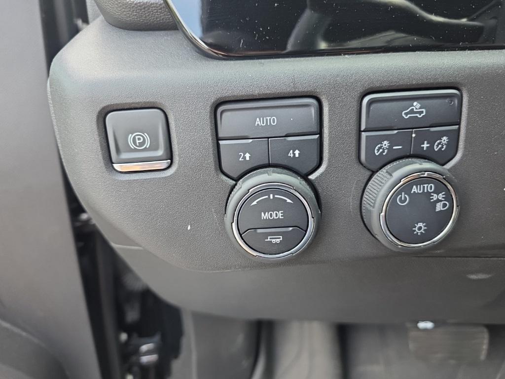 used 2023 Chevrolet Silverado 1500 car, priced at $38,900