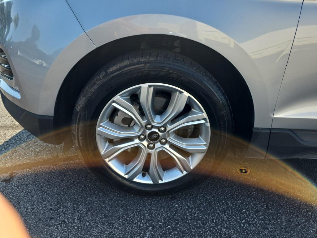 used 2023 Ford Edge car, priced at $23,500