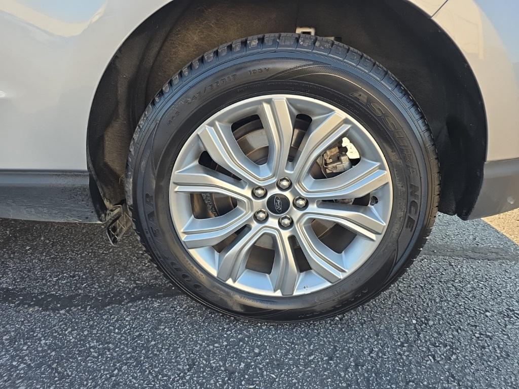 used 2023 Ford Edge car, priced at $23,500