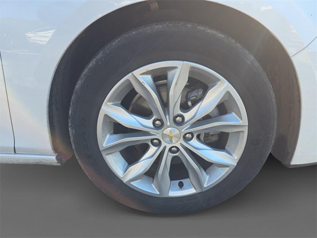 used 2024 Chevrolet Malibu car, priced at $19,900