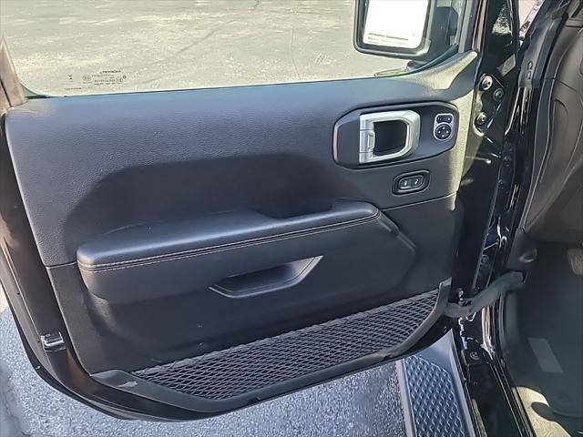 used 2023 Jeep Gladiator car, priced at $37,876