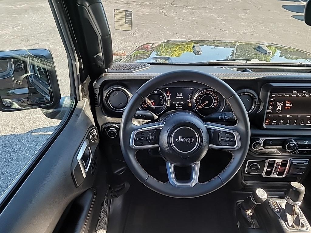 used 2023 Jeep Gladiator car, priced at $35,000