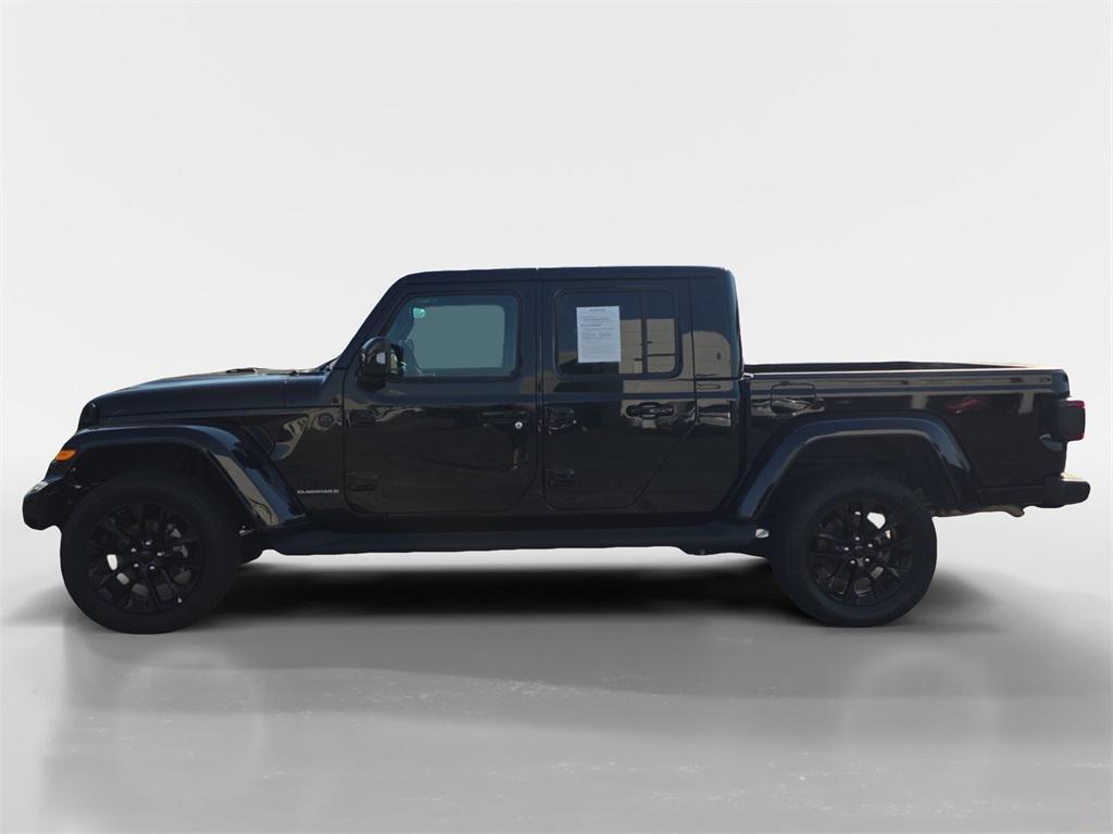 used 2023 Jeep Gladiator car, priced at $32,900