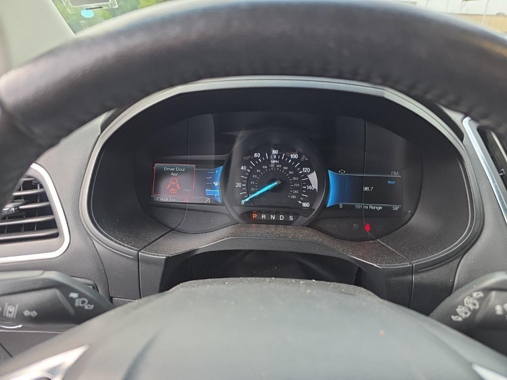 used 2022 Ford Edge car, priced at $21,900