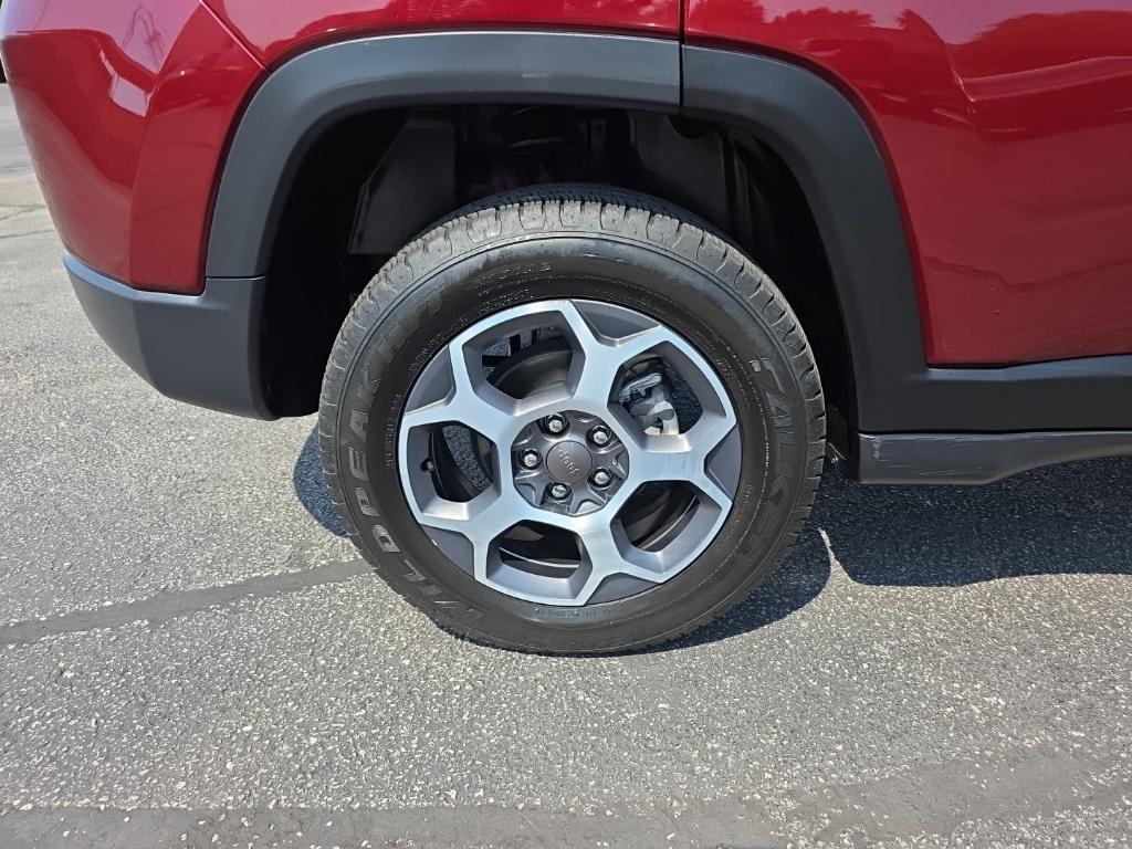 used 2022 Jeep Compass car, priced at $25,500