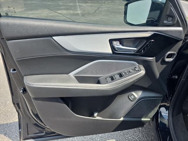 used 2025 Acura MDX car, priced at $49,900