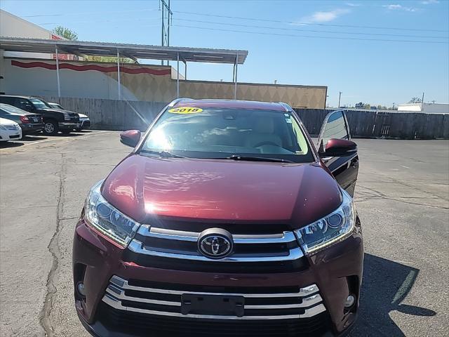 used 2018 Toyota Highlander car, priced at $25,900