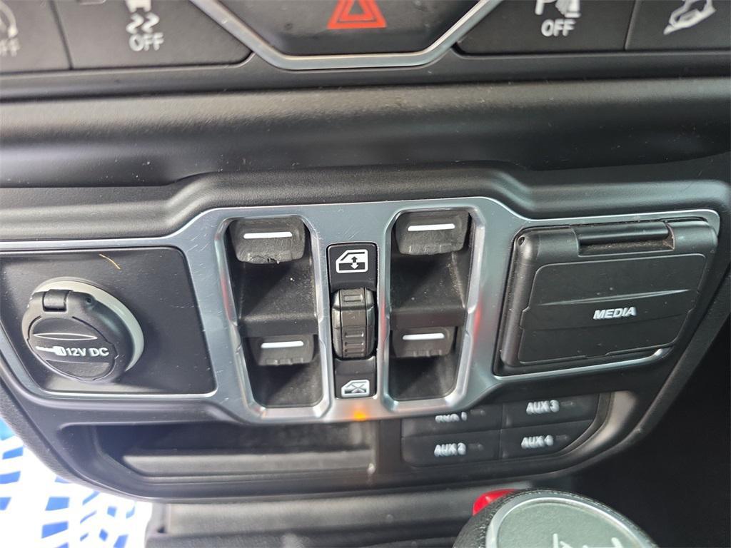 used 2020 Jeep Wrangler Unlimited car, priced at $26,055