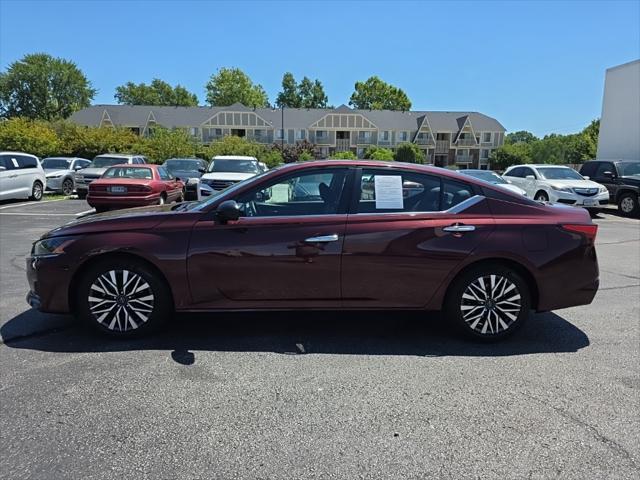 used 2024 Nissan Altima car
