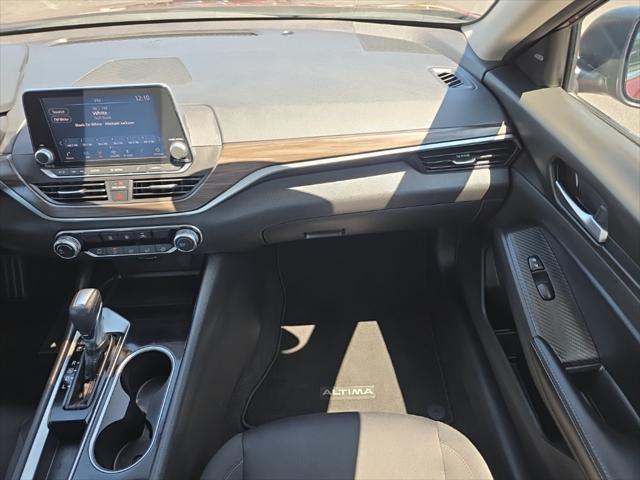 used 2024 Nissan Altima car