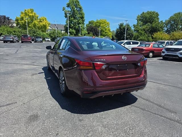 used 2024 Nissan Altima car