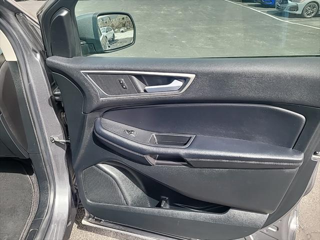 used 2023 Ford Edge car, priced at $24,900