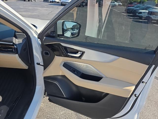 used 2023 Acura MDX car, priced at $44,900