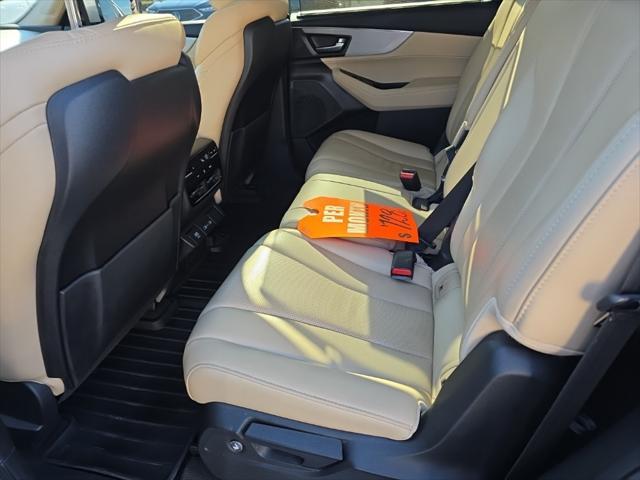 used 2023 Acura MDX car, priced at $44,900
