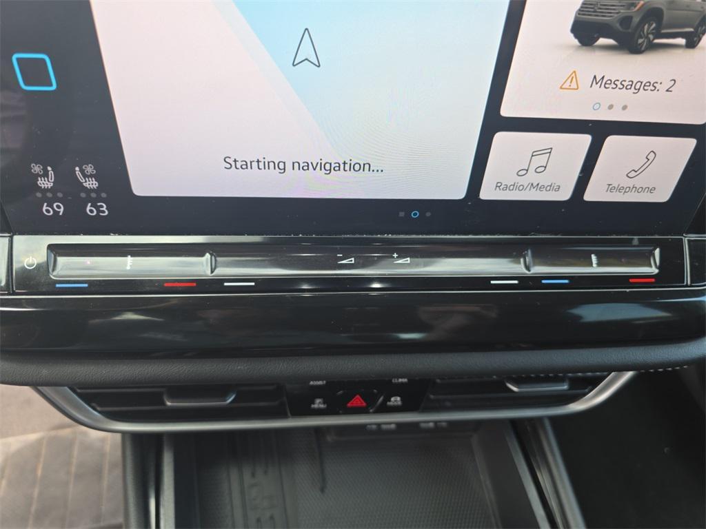 used 2025 Volkswagen Atlas car, priced at $34,500