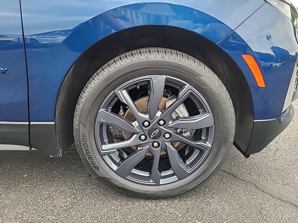 used 2022 Chevrolet Equinox car, priced at $24,800