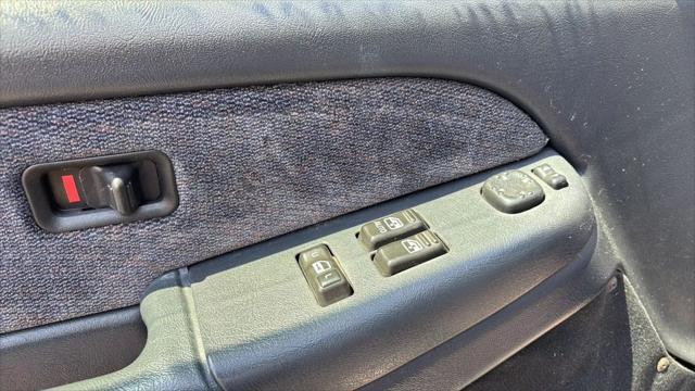 used 2002 GMC Sierra 1500 car, priced at $4,999