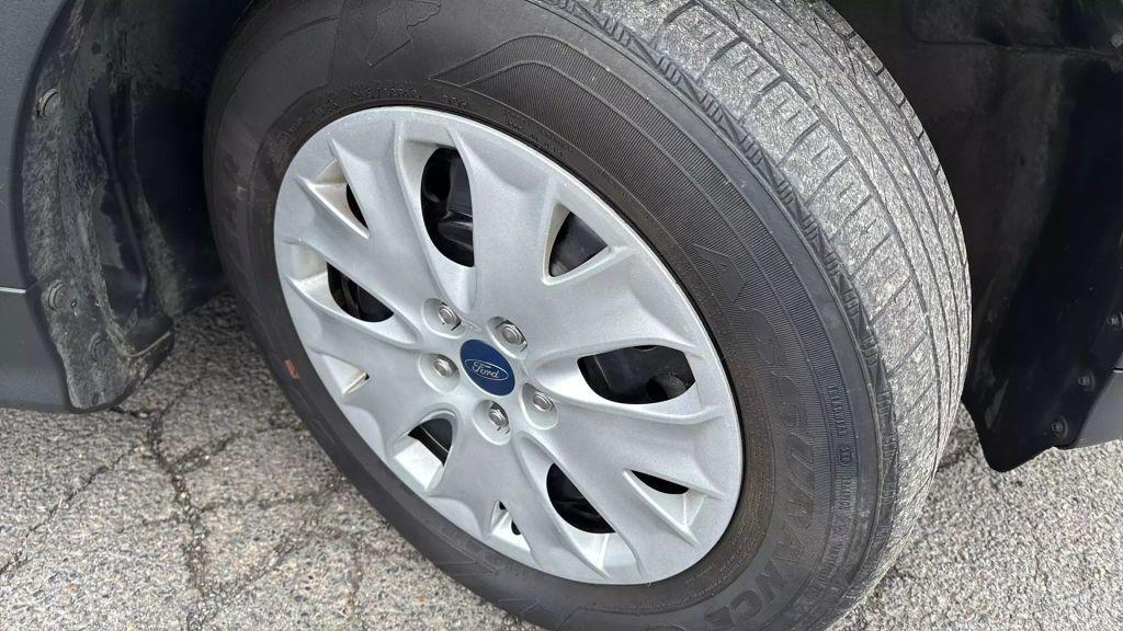 used 2014 Ford Escape car, priced at $6,500