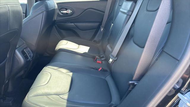 used 2015 Jeep Cherokee car, priced at $12,999