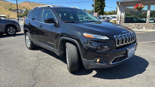 used 2015 Jeep Cherokee car, priced at $12,999