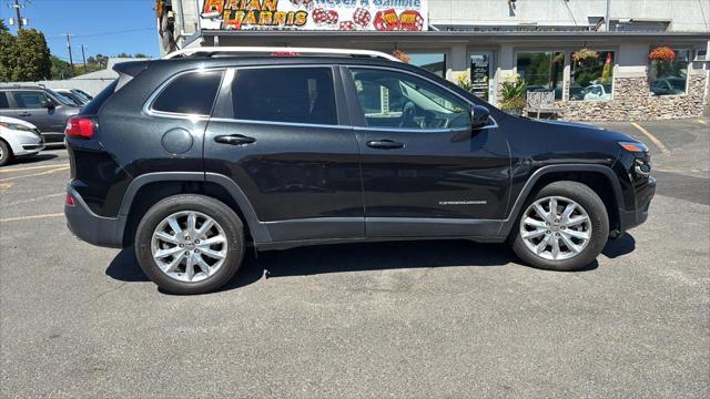 used 2015 Jeep Cherokee car, priced at $12,999