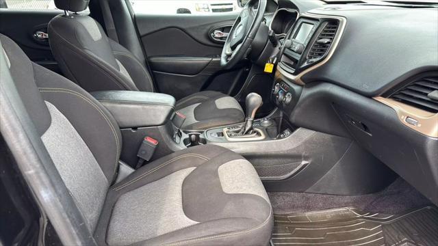 used 2017 Jeep Cherokee car, priced at $12,999
