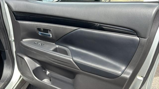 used 2020 Mitsubishi Outlander car, priced at $16,999