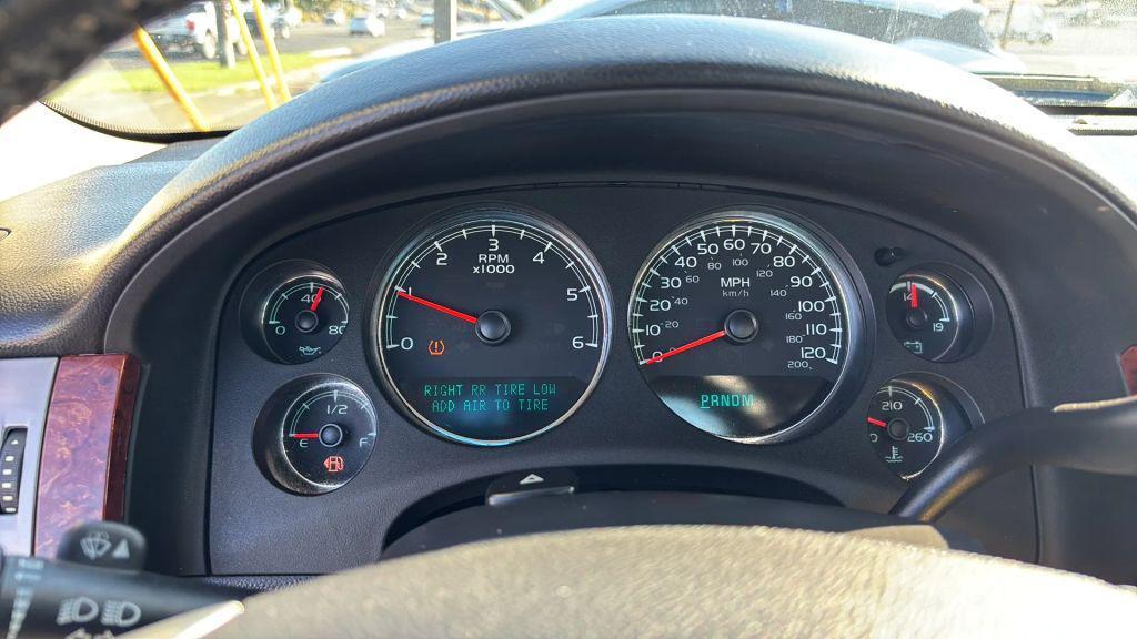used 2011 Chevrolet Suburban car, priced at $10,999