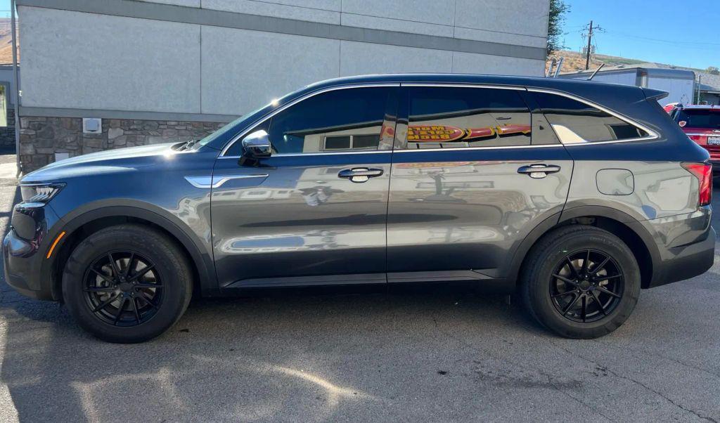 used 2021 Kia Sorento car, priced at $18,999