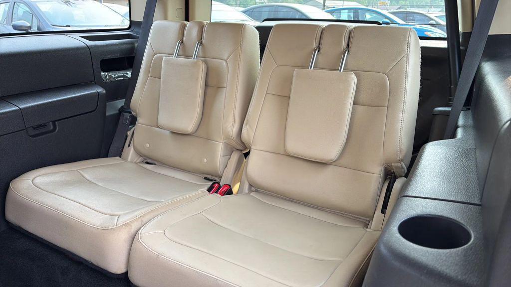 used 2014 Ford Flex car, priced at $8,500