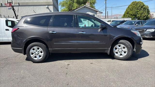 used 2015 Chevrolet Traverse car, priced at $10,999