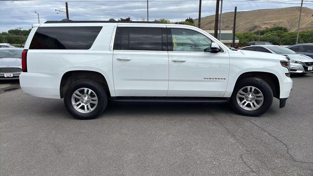 used 2017 Chevrolet Suburban car, priced at $16,999