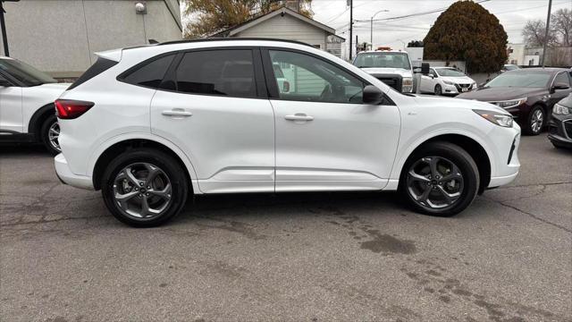 used 2023 Ford Escape car, priced at $27,999