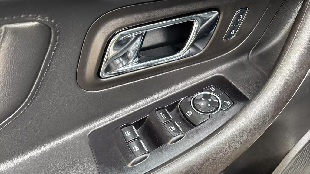 used 2017 Ford Taurus car, priced at $13,500