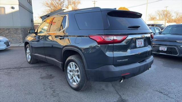 used 2020 Chevrolet Traverse car, priced at $18,500