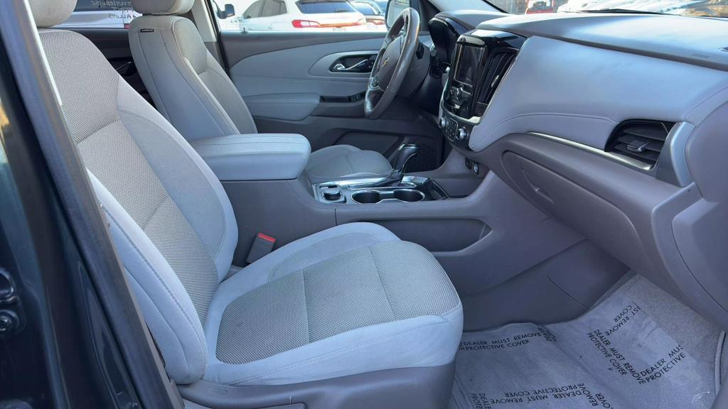 used 2020 Chevrolet Traverse car, priced at $16,999