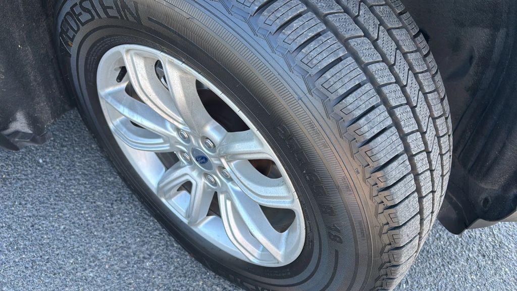 used 2021 Ford Explorer car, priced at $17,999