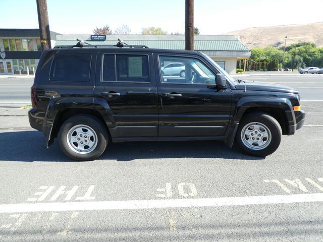 used 2016 Jeep Patriot car, priced at $14,999