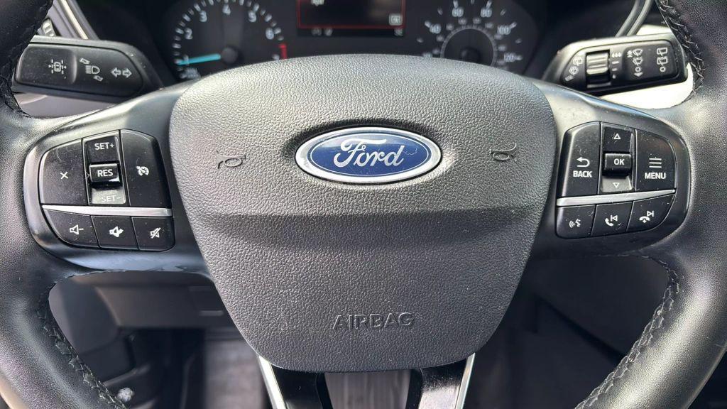 used 2022 Ford Escape car, priced at $19,999