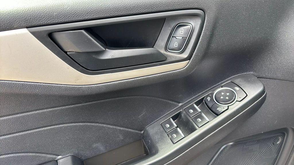used 2022 Ford Escape car, priced at $19,999