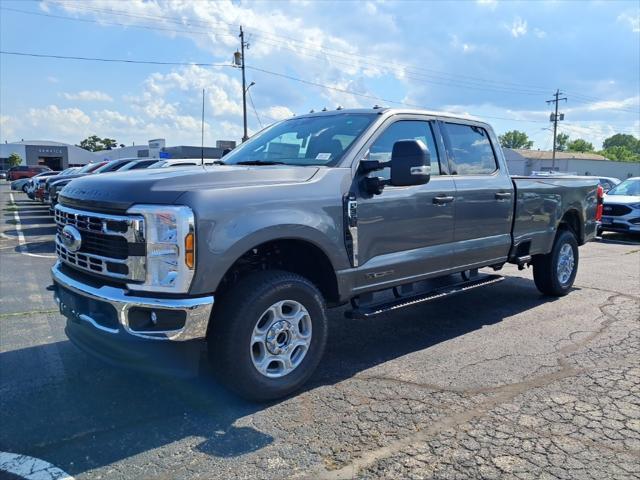new 2025 Ford F-350 car, priced at $71,939