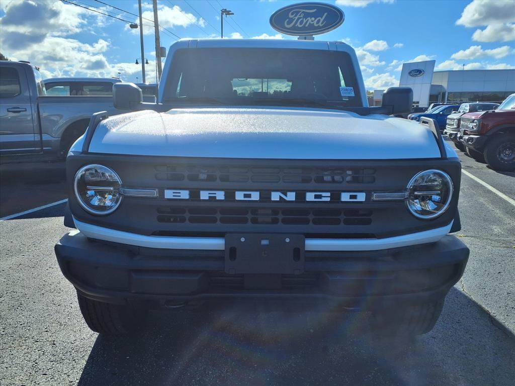 new 2025 Ford Bronco car, priced at $48,462