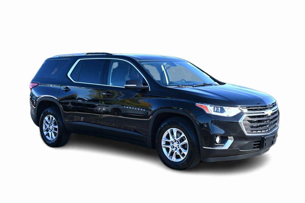 used 2018 Chevrolet Traverse car, priced at $13,900