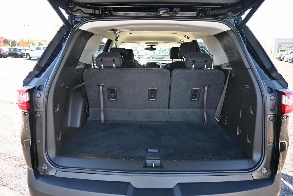 used 2018 Chevrolet Traverse car, priced at $13,900