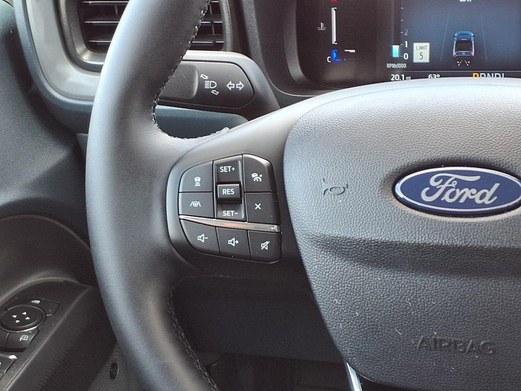 new 2025 Ford Maverick car, priced at $40,582