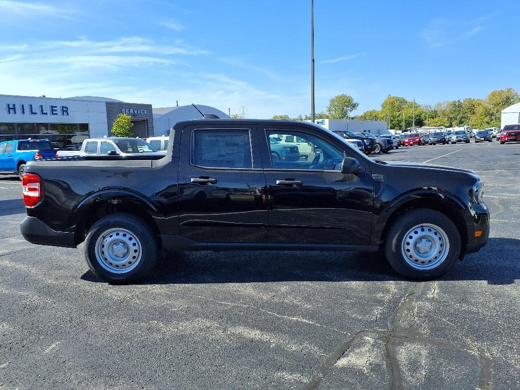 new 2025 Ford Maverick car, priced at $30,894
