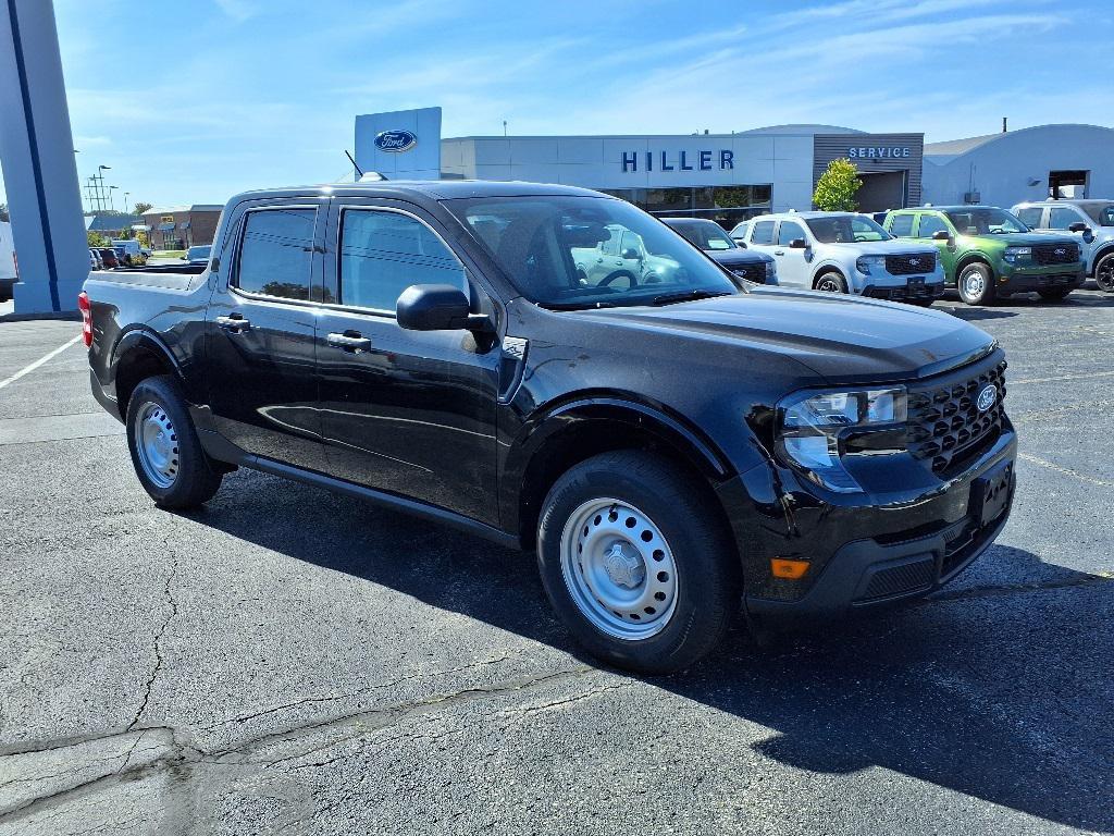 new 2025 Ford Maverick car, priced at $30,894