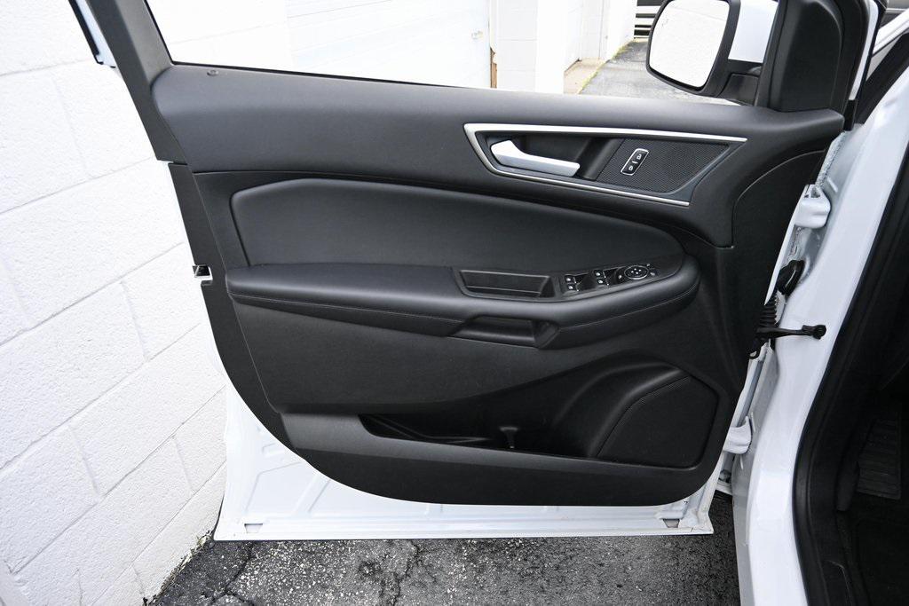 used 2024 Ford Edge car, priced at $26,283